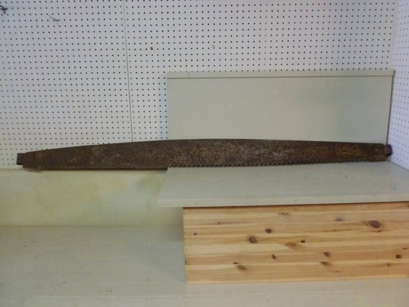 lot 16 image: Antique Two Man Saw Blade