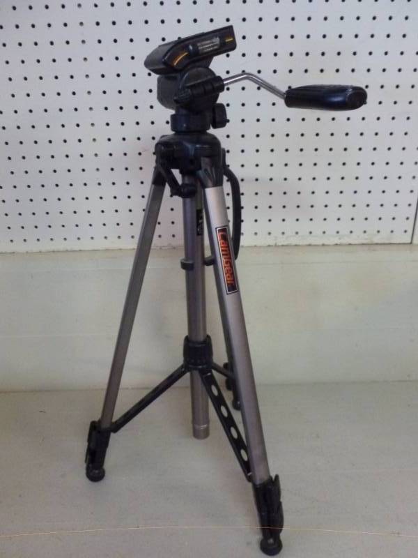 lot 77 image: Video Tri-Pod