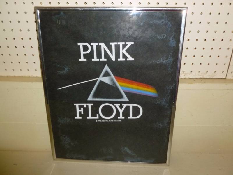 lot 127 image: Pink Floyd Collectible