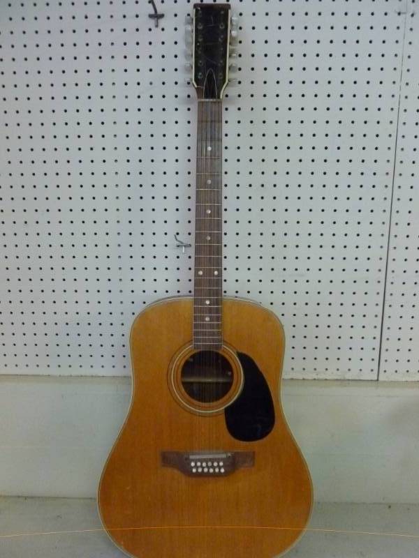 lot 203 image: Acoustic Guitar