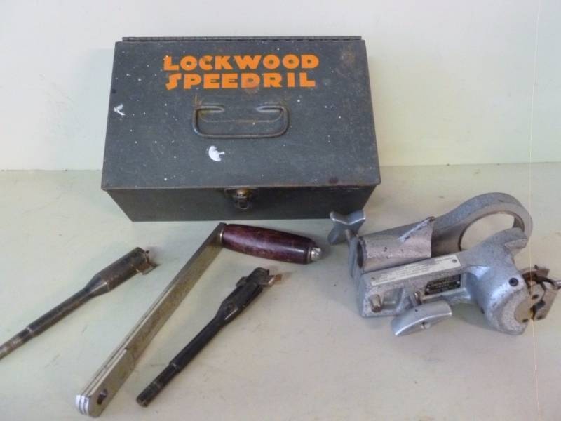 lot 242 image: Speed Drill