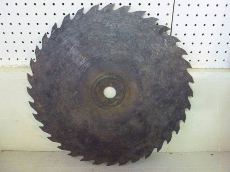 lot 249 image: Vintage Buzz Saw Blade