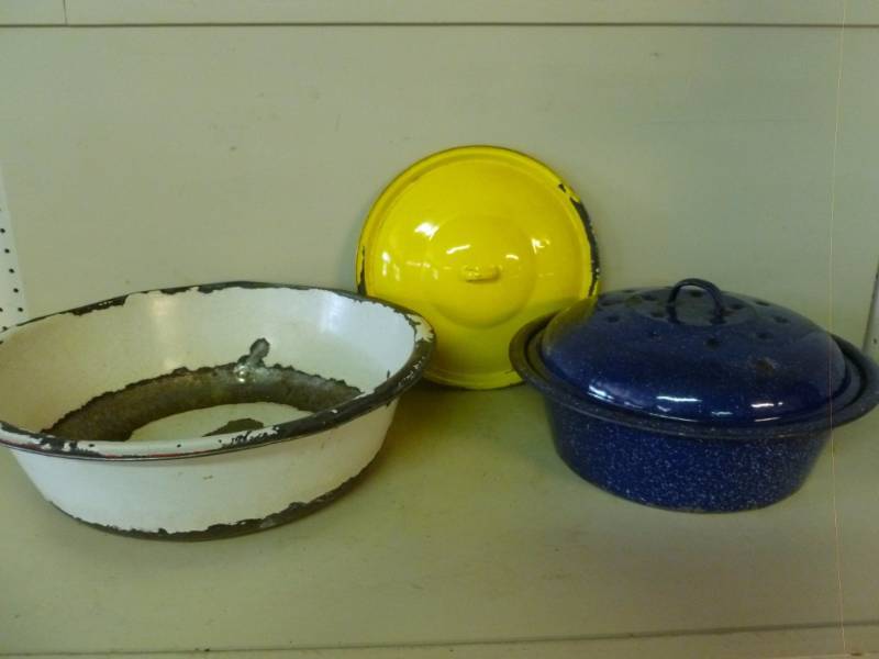 lot 290 image: Vintage Wash Basin