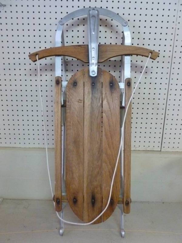 lot 301 image: Vintage Sled