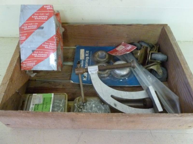 lot 314 image: Handyman Items