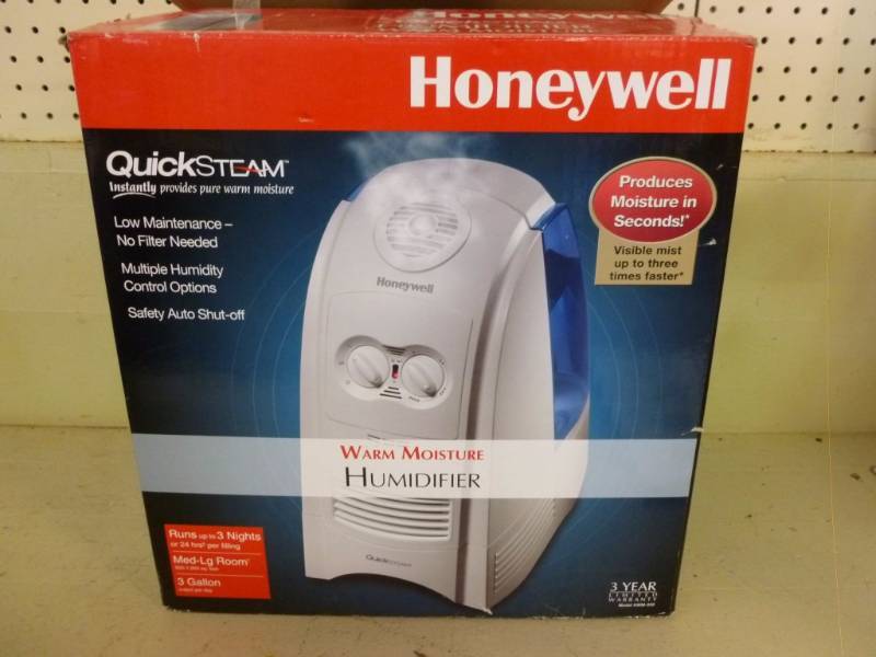 lot 318 image: Humidifier