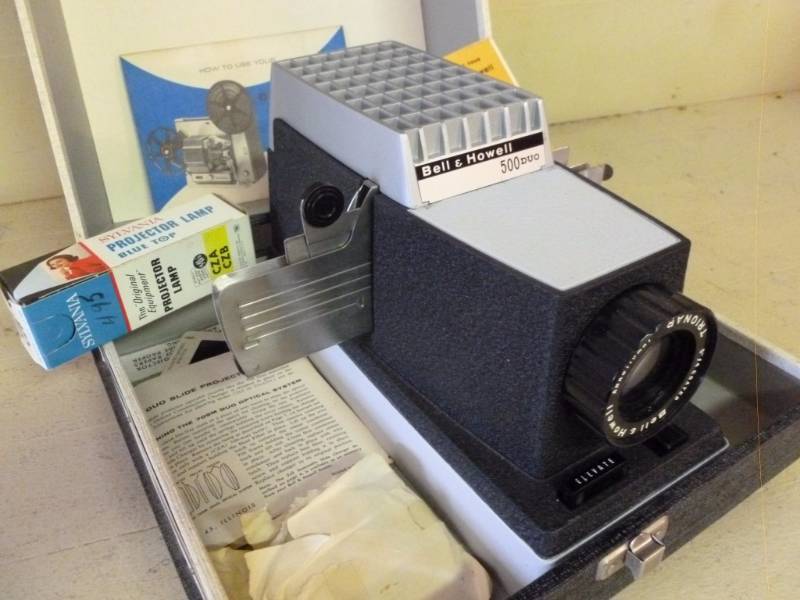 lot 326 image: Vintage Film Projector