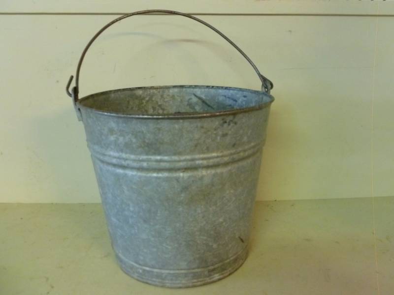 lot 345 image: Vintage Milk Bucket