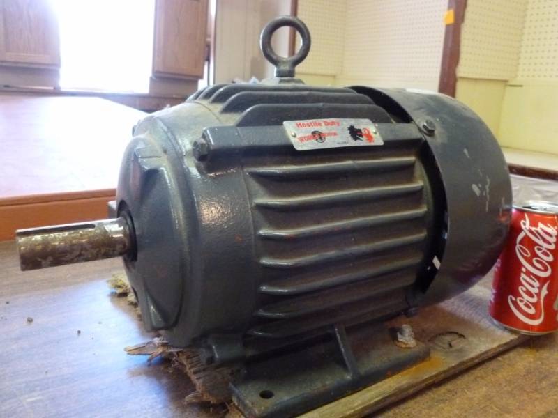 lot 386 image: Heavy Duty Electric Motor