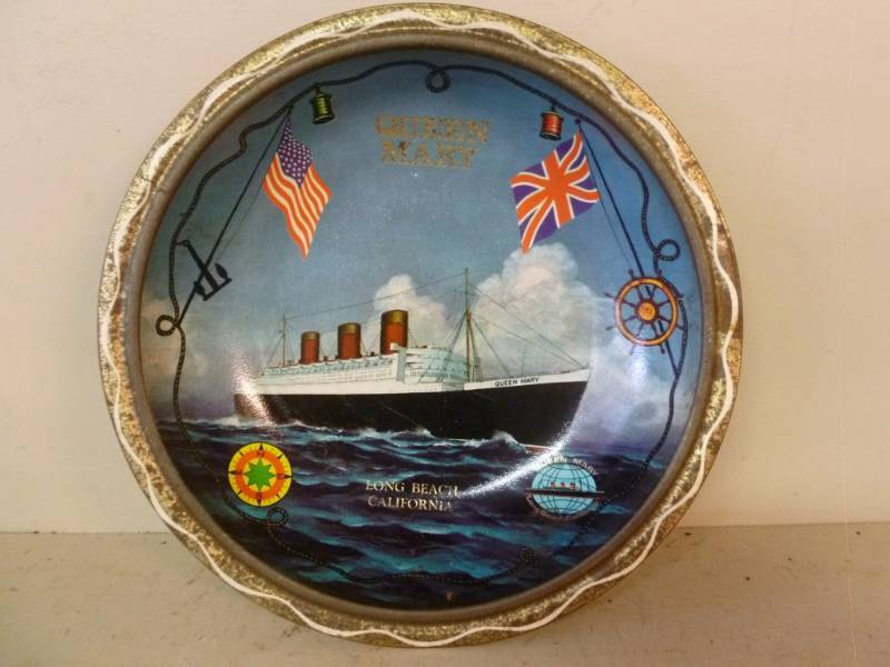 lot 397 image: Vintage Bowl