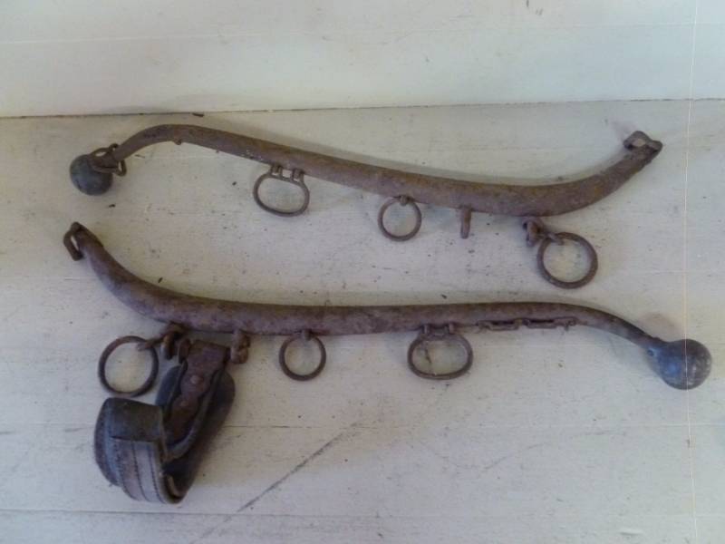 lot 411 image: Antique Horse Equipment