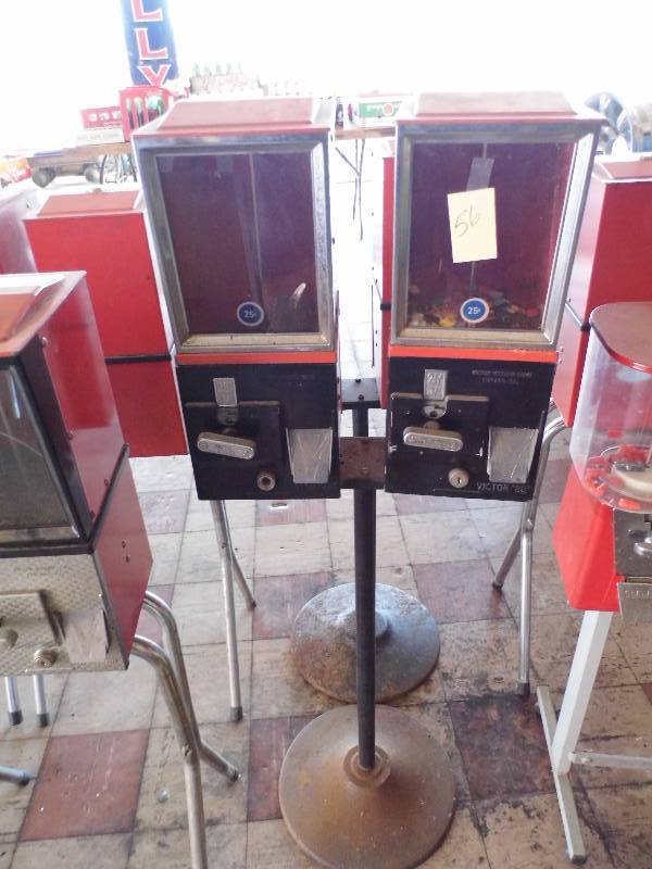 lot 56 image: Double Candy Machine