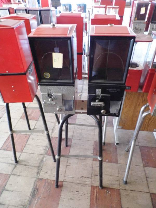lot 61 image: Double Candy Machine