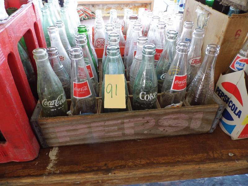 lot 91 image: Pepsi Crate w Coke Bottles