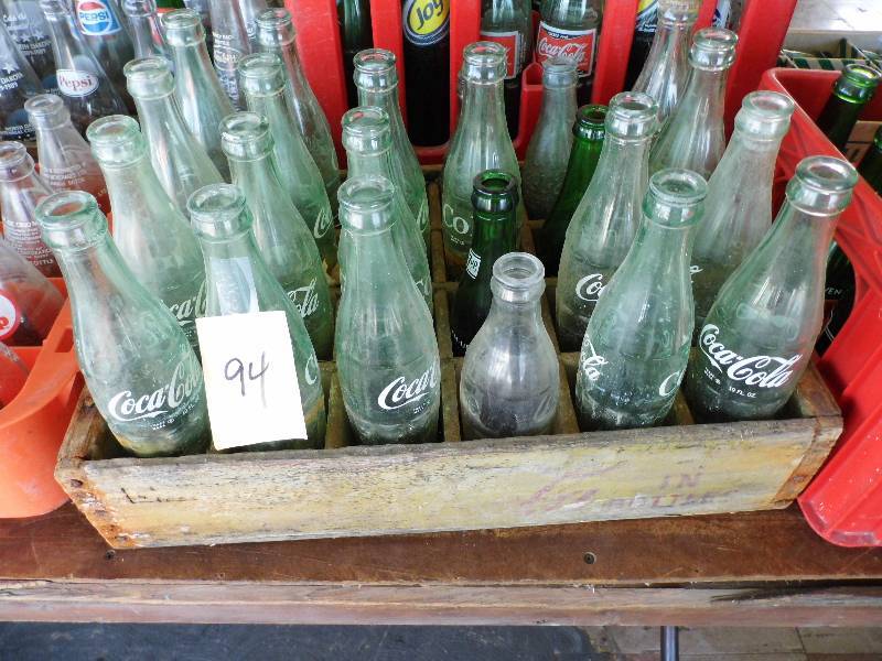 lot 94 image: Coke Crate w Coke Bottles