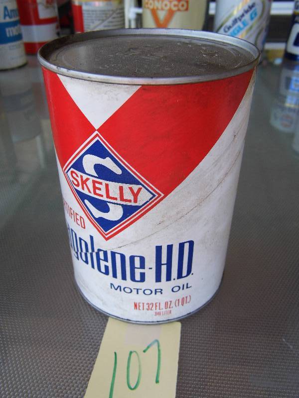 lot 107 image: Skelly Oil Can