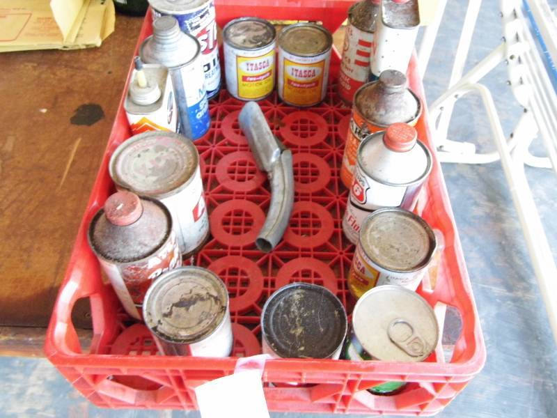 lot 117 image: Coke Crate w Misc Cans