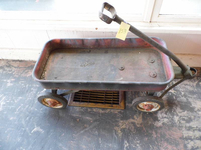 lot 153 image: Wagon