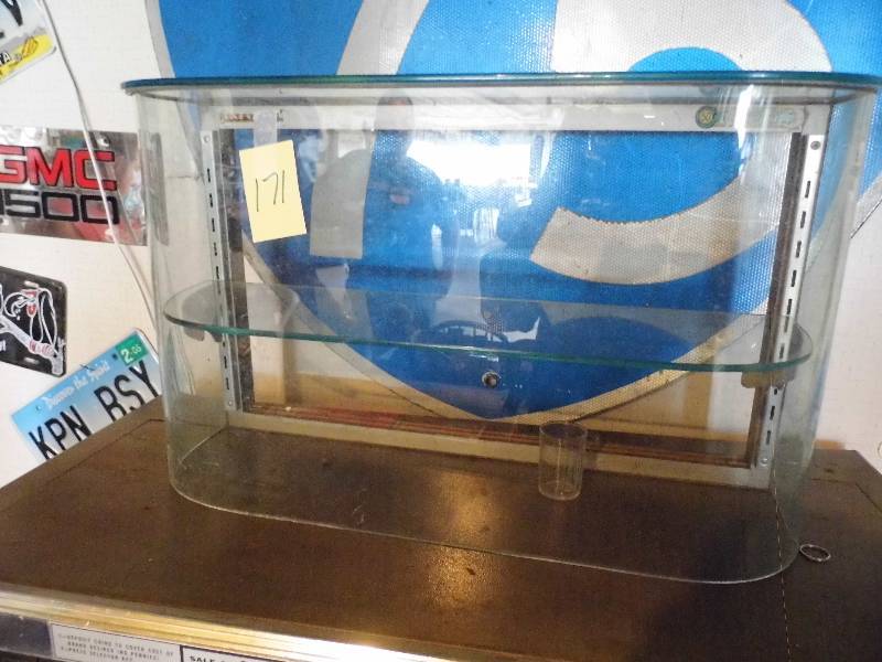 lot 171 image: Glass Display