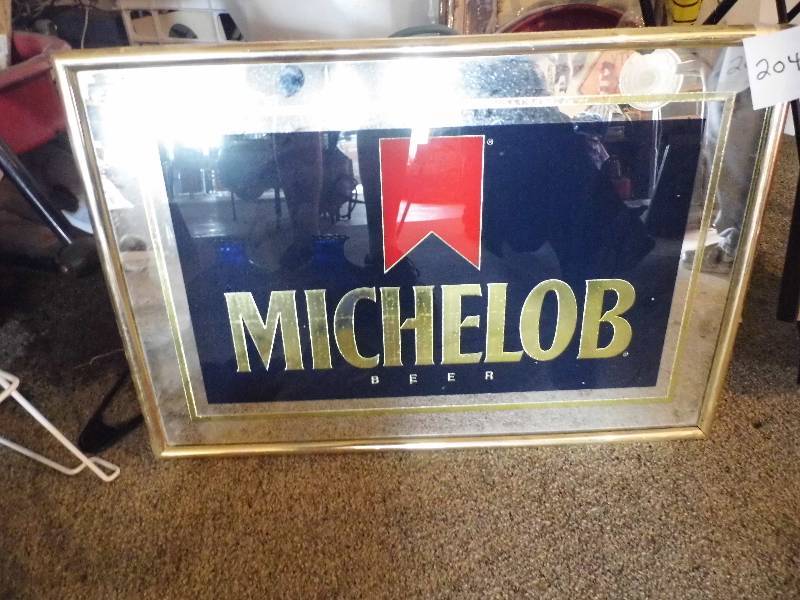 lot 204 image: Michelob Sign