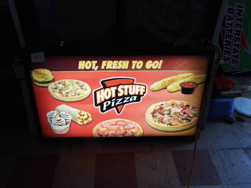 lot 225 image: Hot Stuff Pizza Sign