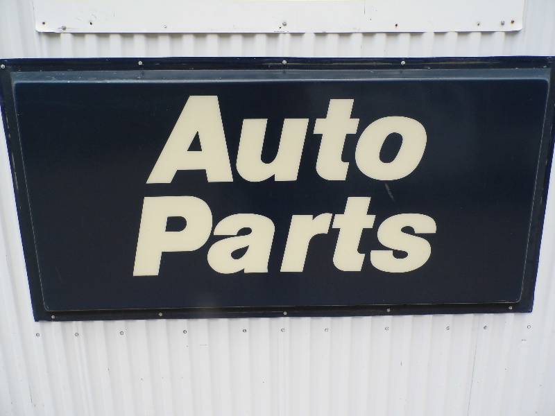 lot 301 image: Auto Parts Sign