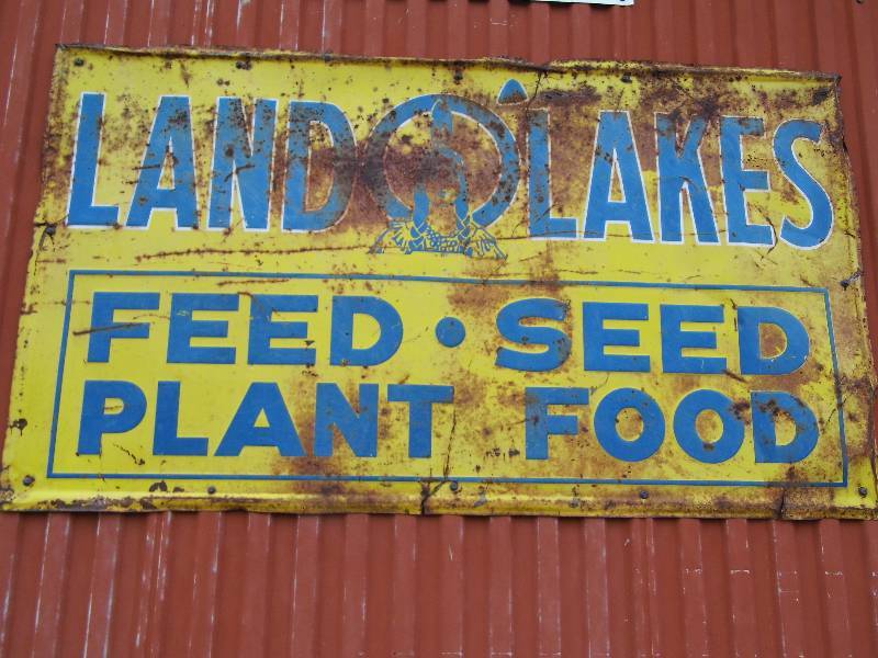 lot 328 image: Land O Lakes Sign