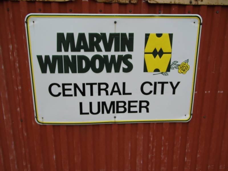 lot 334 image: Marvin Windows Sign