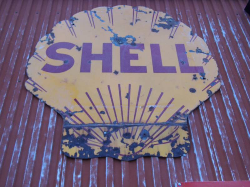 lot 339 image: Shell Oil Sign