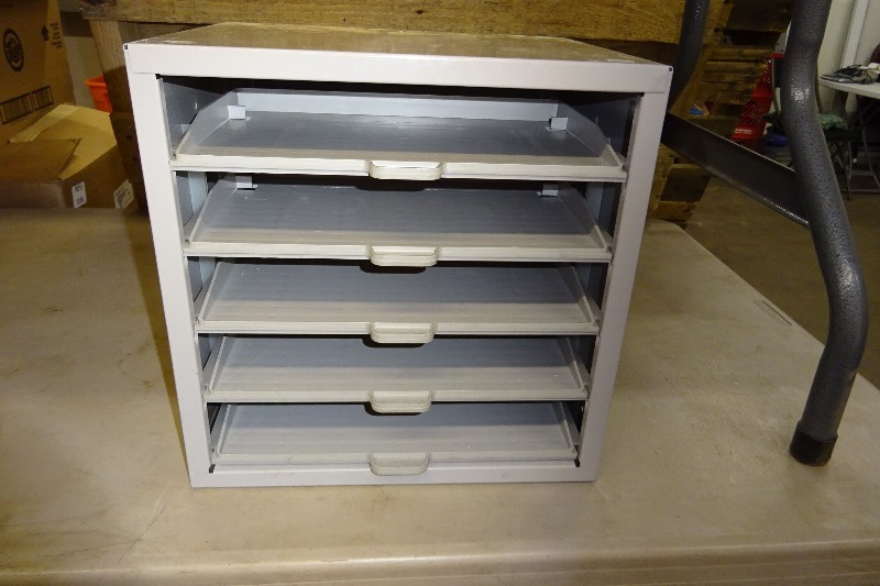 5 pull out drawers in hardware case