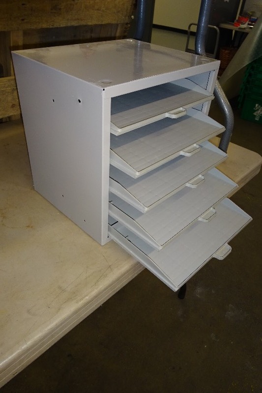 5 pull out drawers in hardware case