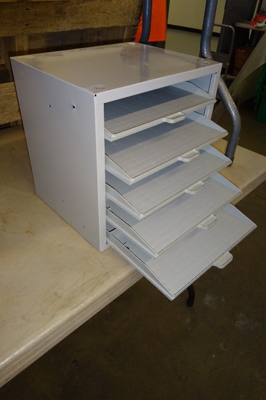 5 pull out drawers in hardware case