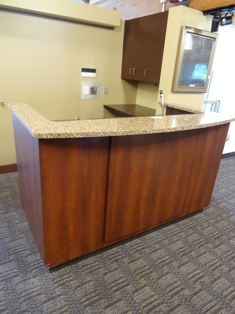 lot 19 image: Receptionist Station. Granite Counter