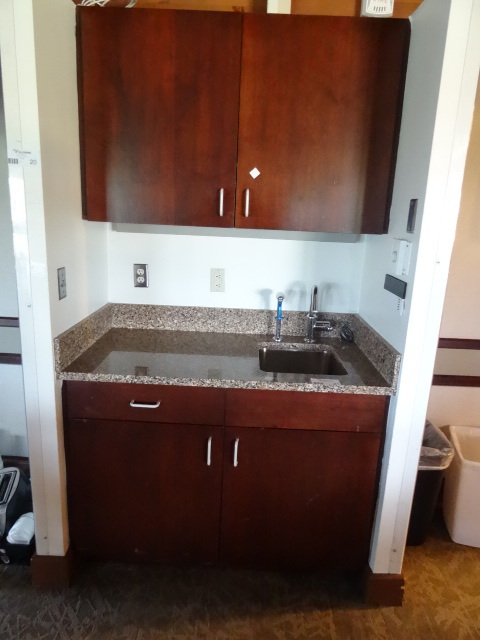 lot 21 image: Granite Top Bar Area with Sink.