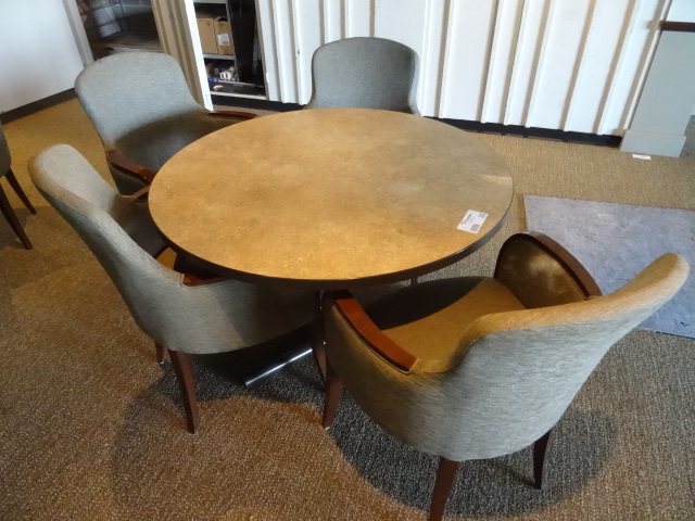 lot 35 image: 42 Round Metal Framed Table