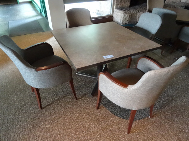 lot 38 image: 42 X 42 Metal Base Table with 4 Chairs