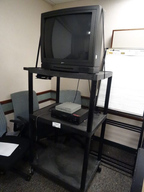 lot 61 image: Zenith TV with Memorex VHS Player