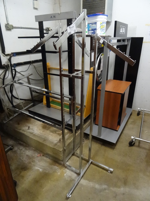 lot 93 image: Misc Clothing Racks and Golf Related
