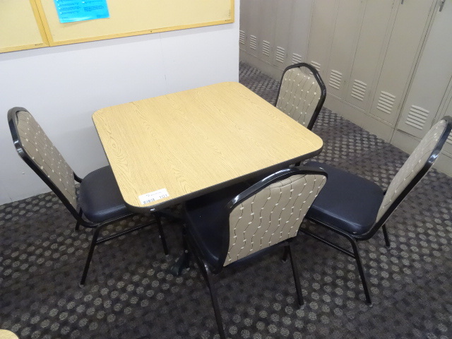 lot 101 image: 36 X 36 X 29 Metal Framed Table