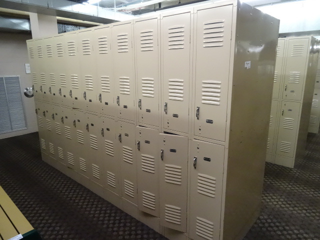 lot 112 image: 44 Bank Double Sided Locker Unit