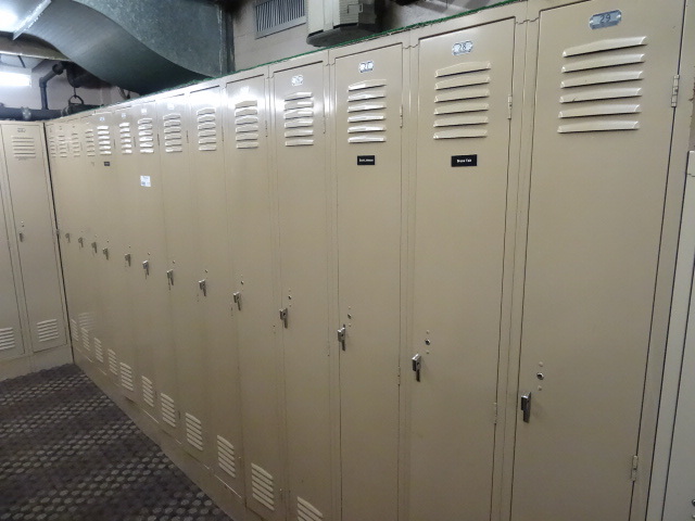 lot 117 image: 14 Bank Locker Unit 168 X 21 X 78