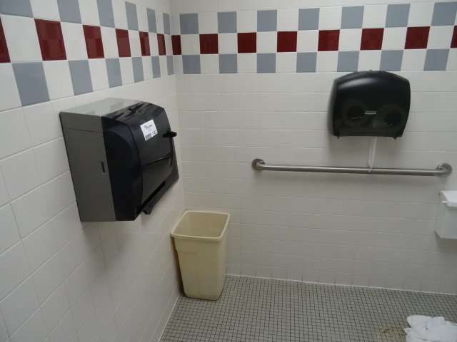 lot 141 image: Scott Hand Towel Dispenser Kimberly