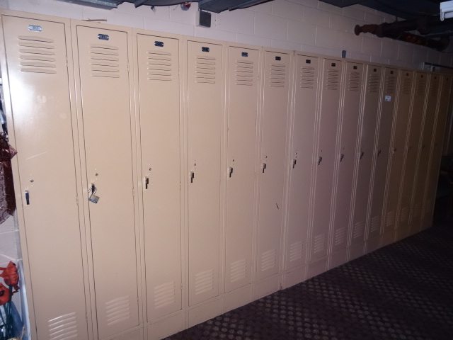lot 145 image: 15 Bank Locker Unit 181 X 21 X 78