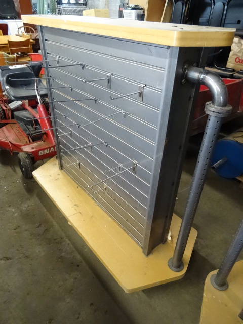 lot 40 image: Double Sided Metal Slat Wall Rack