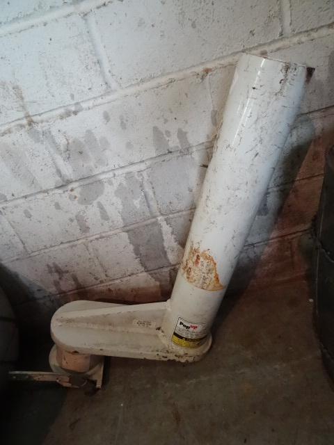 lot 47 image: Pop Up Goose Neck Trailer Hitch