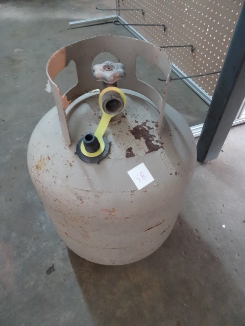 lot 58 image: 20 lb. Propane Tank