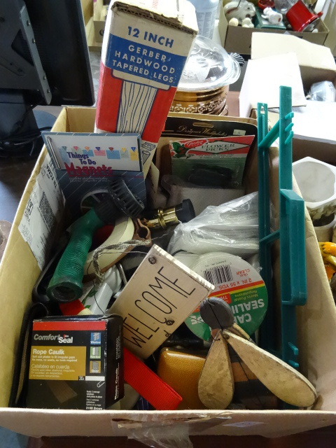 lot 88 image: Box of Misc