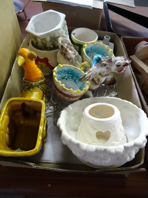 lot 89 image: Misc Porcelain