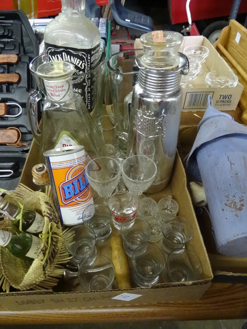 lot 112 image: Misc Bar Related Items,