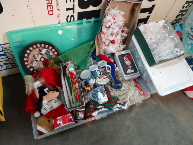 lot 144 image: Large Lot of Misc Christmas Items